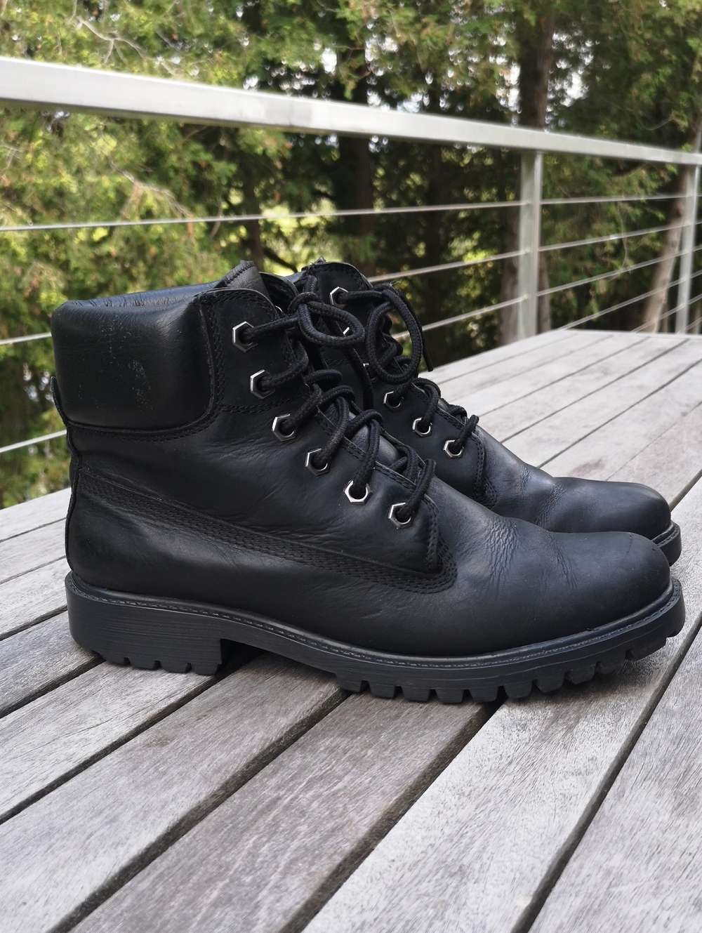 Roots laced ankle boots